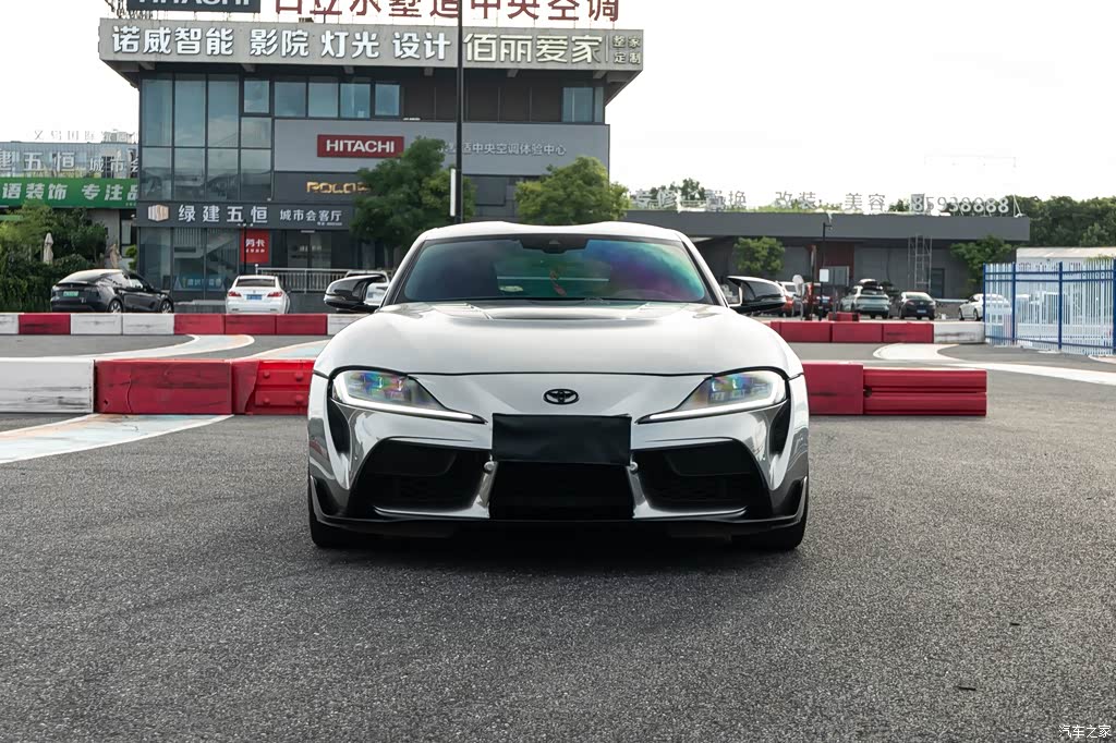2022 Toyota Supra GR SUPRA 3.0T Distant Mountain Gray Limited Edition, фото 2, лот 10299357