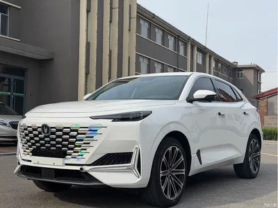 2022 Changan UNI-K iDD Blue Whale iDD 130km 1.5T Premium, фото 1, лот 11565631