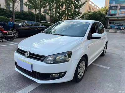 2011 Volkswagen Polo 1.4L Manual Joy Edition, фото 1, лот 11196849