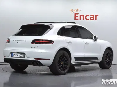 2017 Porsche Macan 3.0 GTS, фото 2, лот 10170371