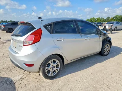 2015 FORD FIESTA SE, фото 3, лот 10508818
