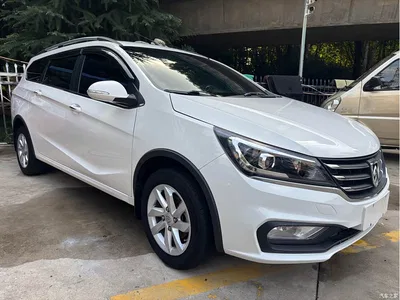 2017 Baojun 310W 1.5L Manual Fashion Edition (China V), фото 3, лот 11171145