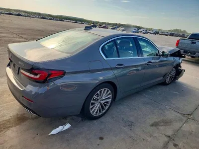 2021 BMW 530 XI, фото 3, лот 10815324