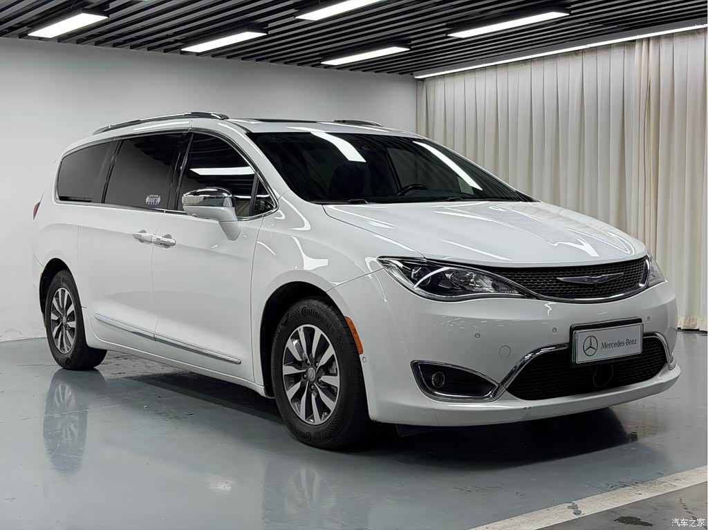 2019 Chrysler Grand Caravan PHEV (Import) 3.6L Plug-in Hybrid, фото 3, лот 11155403