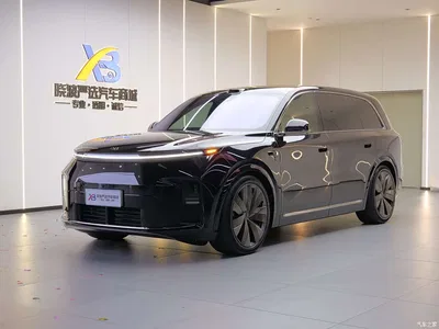 2026 Li Auto Li Xiang L9 Base Model, фото 1, лот 10831106