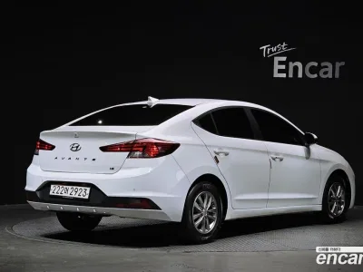 2019 Hyundai AVANTE 1.6, фото 2, лот 10393346