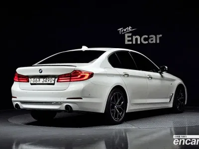 2018 BMW 5-Series 520d Luxury Special Edition, фото 1, лот 10077360