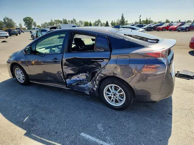 2017 TOYOTA PRIUS TWO, фото 2, лот 11559236