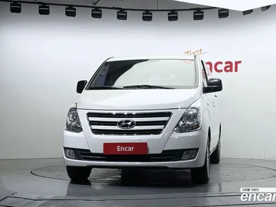 2017 Hyundai Starex 3-Seater VAN, фото 3, лот 10403445