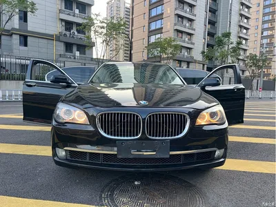 2011 BMW 7 Series 740i Base Model, фото 1, лот 10625046