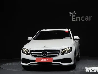 2018 Mercedes-Benz E-Class E200 Avantgarde, фото 2, лот 10054605