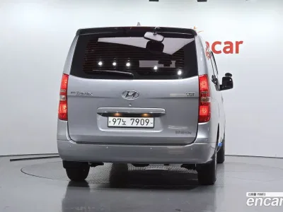 2017 Hyundai Starex 5-Seater VAN, фото 4, лот 10181324