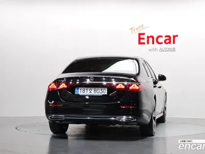 2024 Mercedes-Benz E-Class E200 Avantgarde, фото 3, лот 10524746