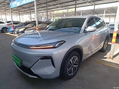 2025 Geely Galaxy Galaxy Starship 7 EM-i Model 120km Voyage+ Edition, фото 2, лот 11073173