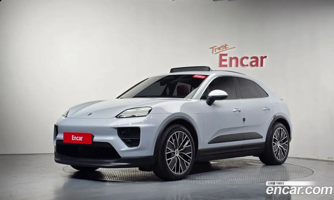 2025 Porsche Macan 4S, фото 1, лот 10520726
