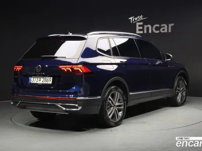 2023 Volkswagen Tiguan 2.0 TSI Prestige, фото 2, лот 10130538