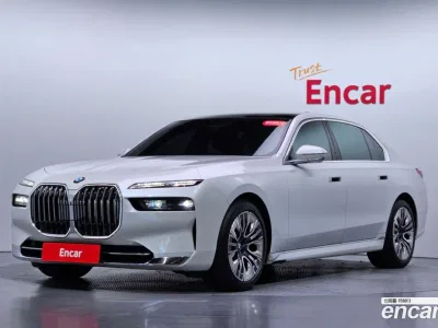 2023 BMW 7-Series 740i sDrive Design Pure Excellence, фото 1, лот 11253817
