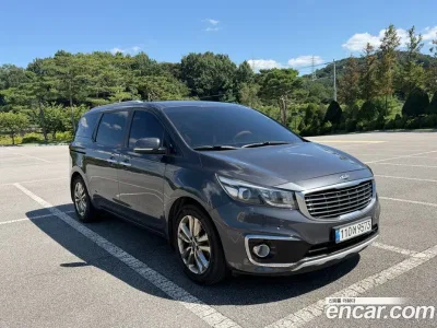 2015 Kia Canival 9-seater Prestige, фото 2, лот 10517168