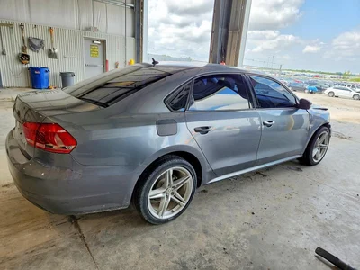2013 VOLKSWAGEN PASSAT S, фото 3, лот 10824743