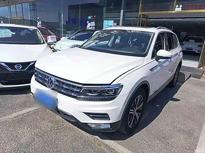2017 Volkswagen Tiguan L 380TSI Automatic 4WD Luxury Edition, фото 2, лот 11011747