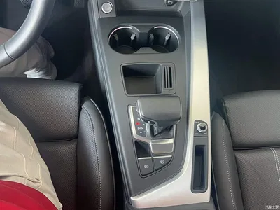 2020 Audi A4L 40 TFSI Luxury Dynamic, фото 2, лот 10439879