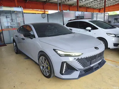 2023 Changan UNI-V 1.5T Luxury Edition, фото 4, лот 10253249