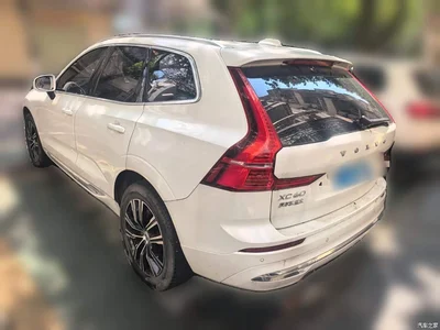2022 Volvo XC60 B5 AWD Inscription, фото 4, лот 10364496
