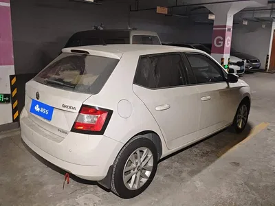 2015 Škoda Fabia 1.6L Auto Smart Edition, фото 3, лот 11205878