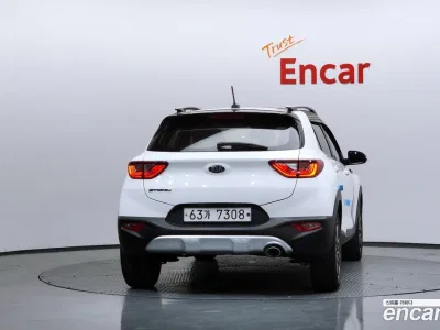 2018 Kia Stonic Diesel 1.6, фото 4, лот 10100570
