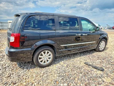 2015 CHRYSLER TOWN & COUNTRY TOURING, фото 3, лот 10865372