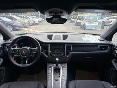 2017 Porsche Macan 2.0T, фото 3, лот 10412791
