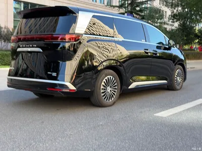 2025 Denza D9 DM-i Smart Drive Edition 1020 AWD Premium, фото 3, лот 11548625