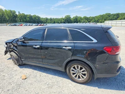 2019 KIA SORENTO LX, фото 2, лот 10779271