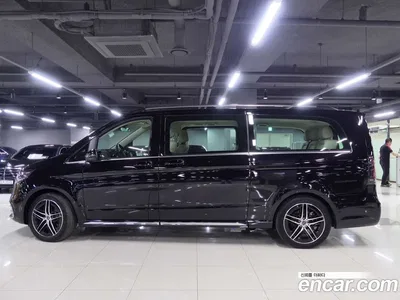 2025 Mercedes-Benz V-Class V300 CDI, фото 2, лот 10076085