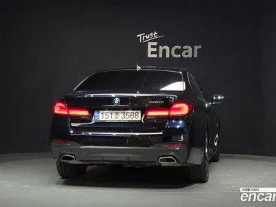 2023 BMW 5-Series 530e M Sport, фото 4, лот 10520524