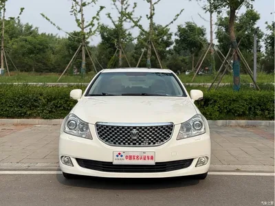 2010 Toyota Crown 2.5L Royal Leather Sunroof, фото 2, лот 10272825