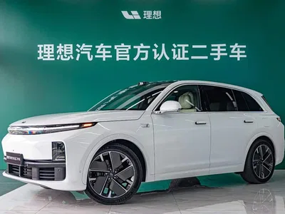 2025 Li Auto L7 Ultra Smart Renewal Edition, фото 1, лот 10446647