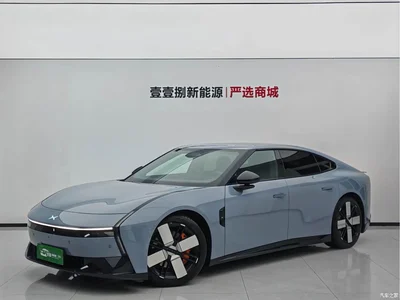 2025 XPeng P7 702km Long Range Edition, фото 1, лот 10376401