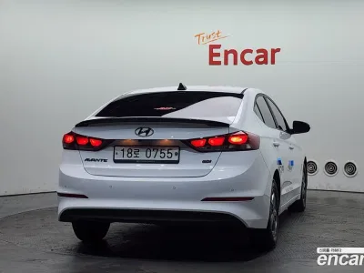 2016 Hyundai AVANTE 1.6 GDI Smart, фото 4, лот 10128616