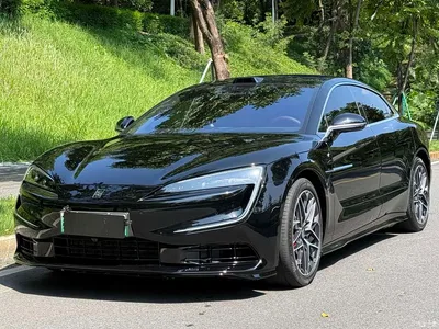 2025 Yangwang U7 Model PHEV 4-Seat Flagship, фото 1, лот 11644570