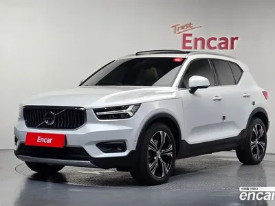 2021 Volvo XC40 B4 Inscription, фото 1, лот 10123115
