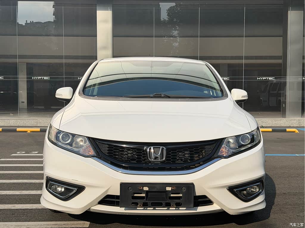 2014 Honda Jade 1.8L Automatic Comfort Elite 5-seater, фото 2, лот 11140492