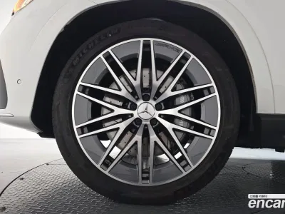 2025 Mercedes-Benz GLE-Class AMG GLE53 4MATIC+, фото 4, лот 10065420
