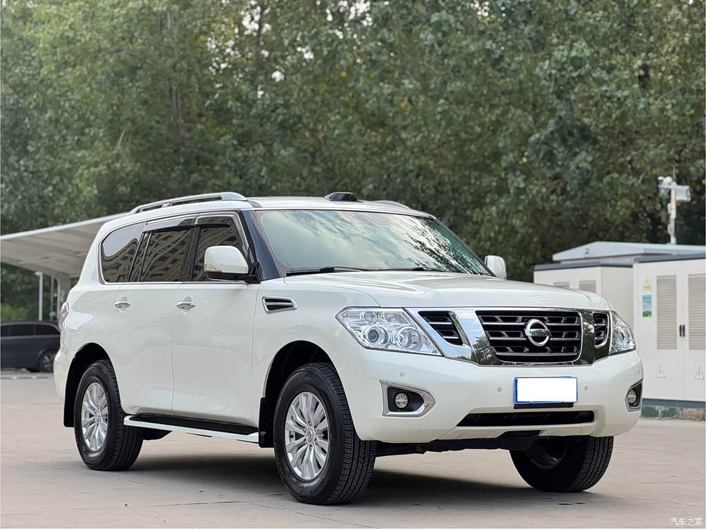 2020 Nissan Patrol 4.0L Middle East Edition, фото 3, лот 11191937