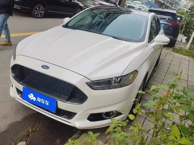 2013 Ford Mondeo 2.0L GTDi200 Fashion, фото 1, лот 10338354