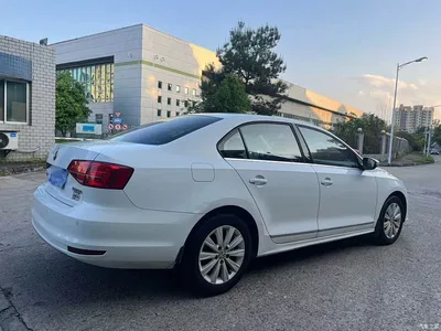 2015 Volkswagen Sagitar 1.6L Automatic Comfort, фото 3, лот 10458144
