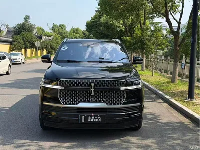 2025 Lincoln Navigator 3.5T President Edition, фото 2, лот 10319437