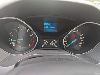 2015 Ford Focus Hatchback 1.6L Automatic Trend, фото 4, лот 10282141