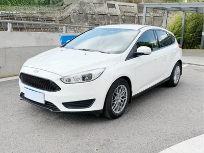 2018 Ford Focus Hatchback Classic 1.6L Automatic Comfort Smart Edition, фото 1, лот 10297512