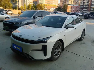 2025 Geely Galaxy Galaxy L6 EM-i 60km Voyage Edition, фото 1, лот 10396777